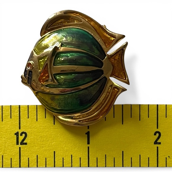 Liz Claiborne Enamel Tropical Fish Brooch Gold Tone Pin - Picture 5 of 5